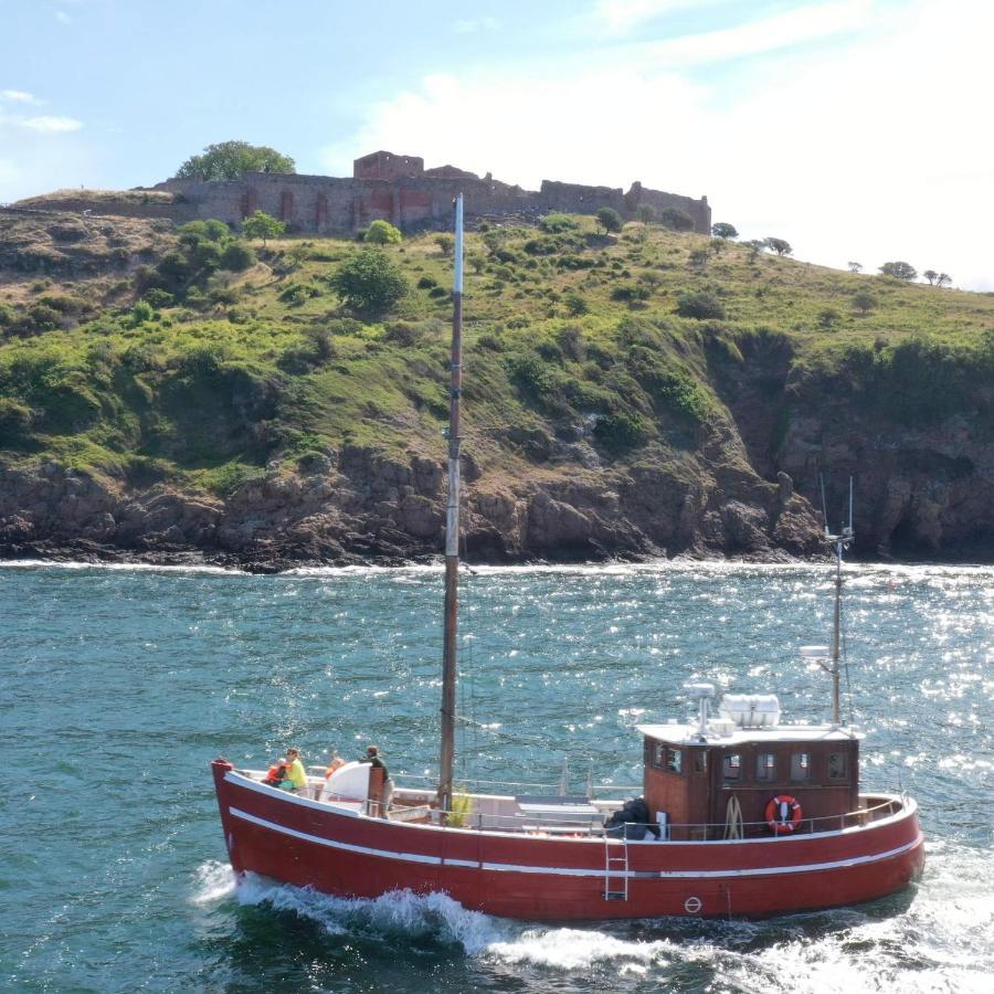 Varra Water - Unique Boat Accomodation - Bornholm Neksø Exteriér fotografie